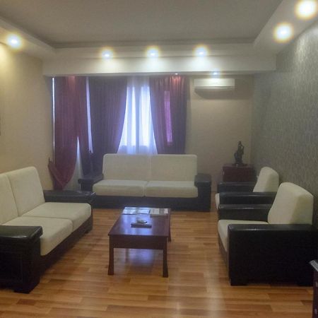 קיירניה Life Hotel מראה חיצוני תמונה