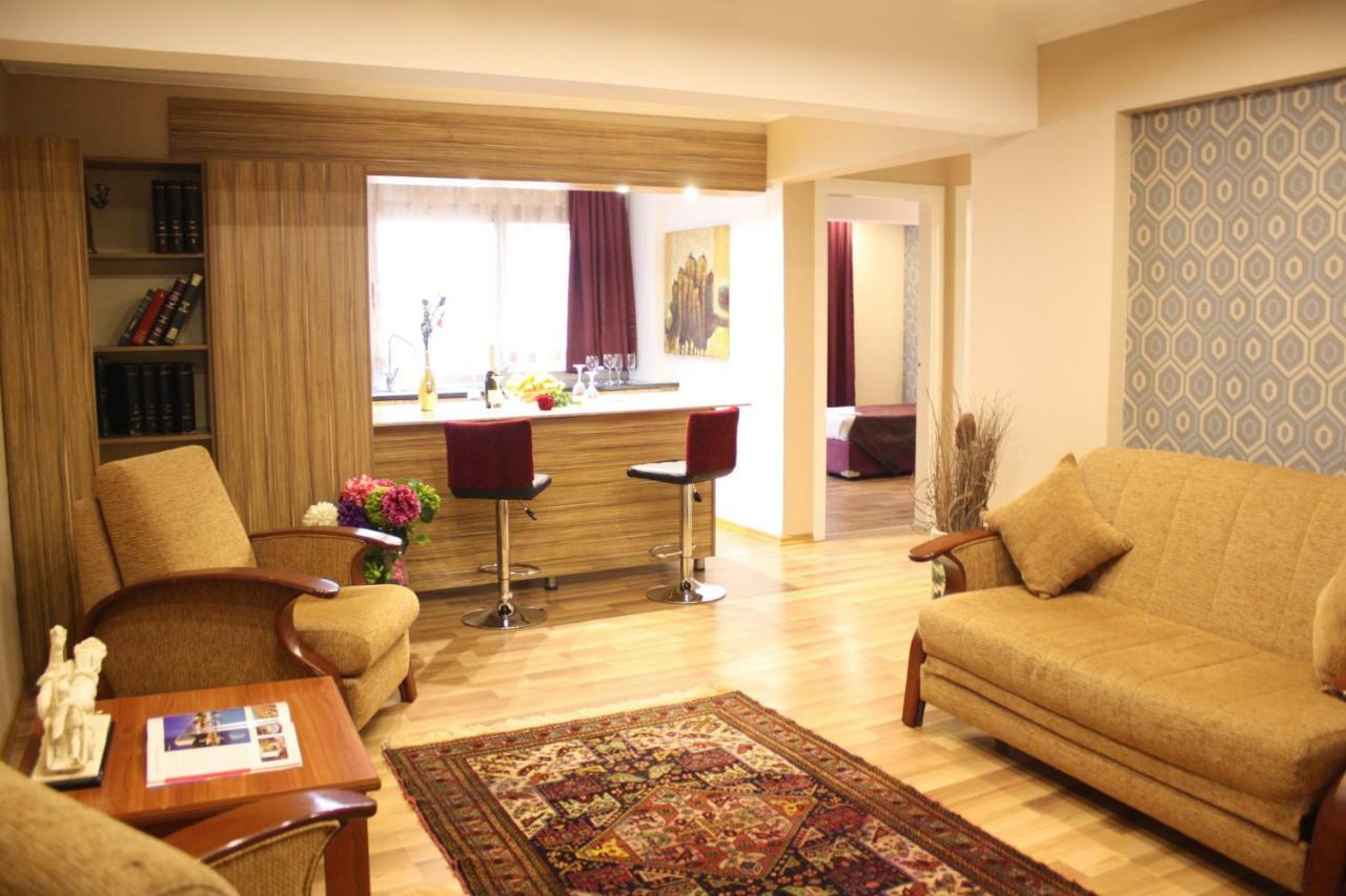 קיירניה Life Hotel מראה חיצוני תמונה