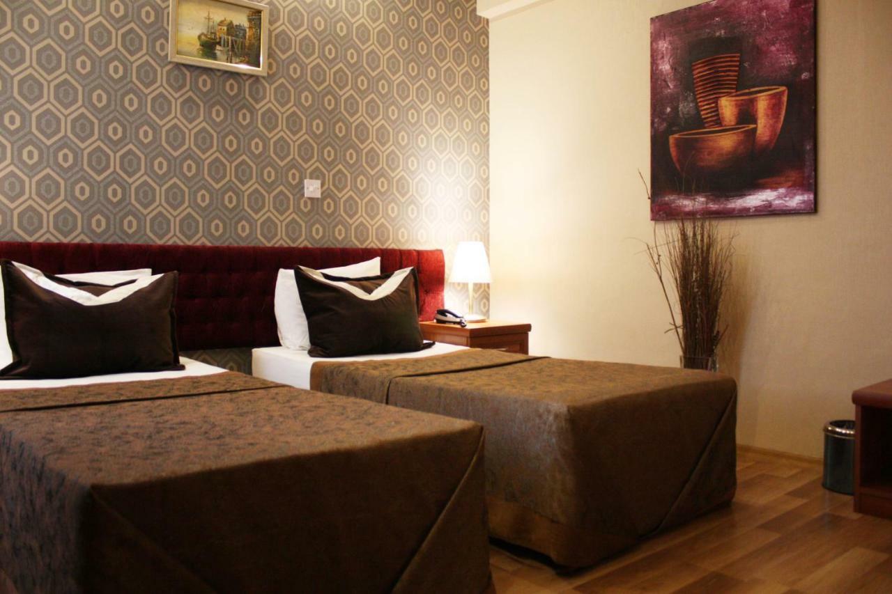 קיירניה Life Hotel מראה חיצוני תמונה