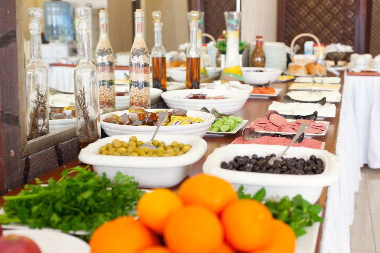 קיירניה Life Hotel מראה חיצוני תמונה