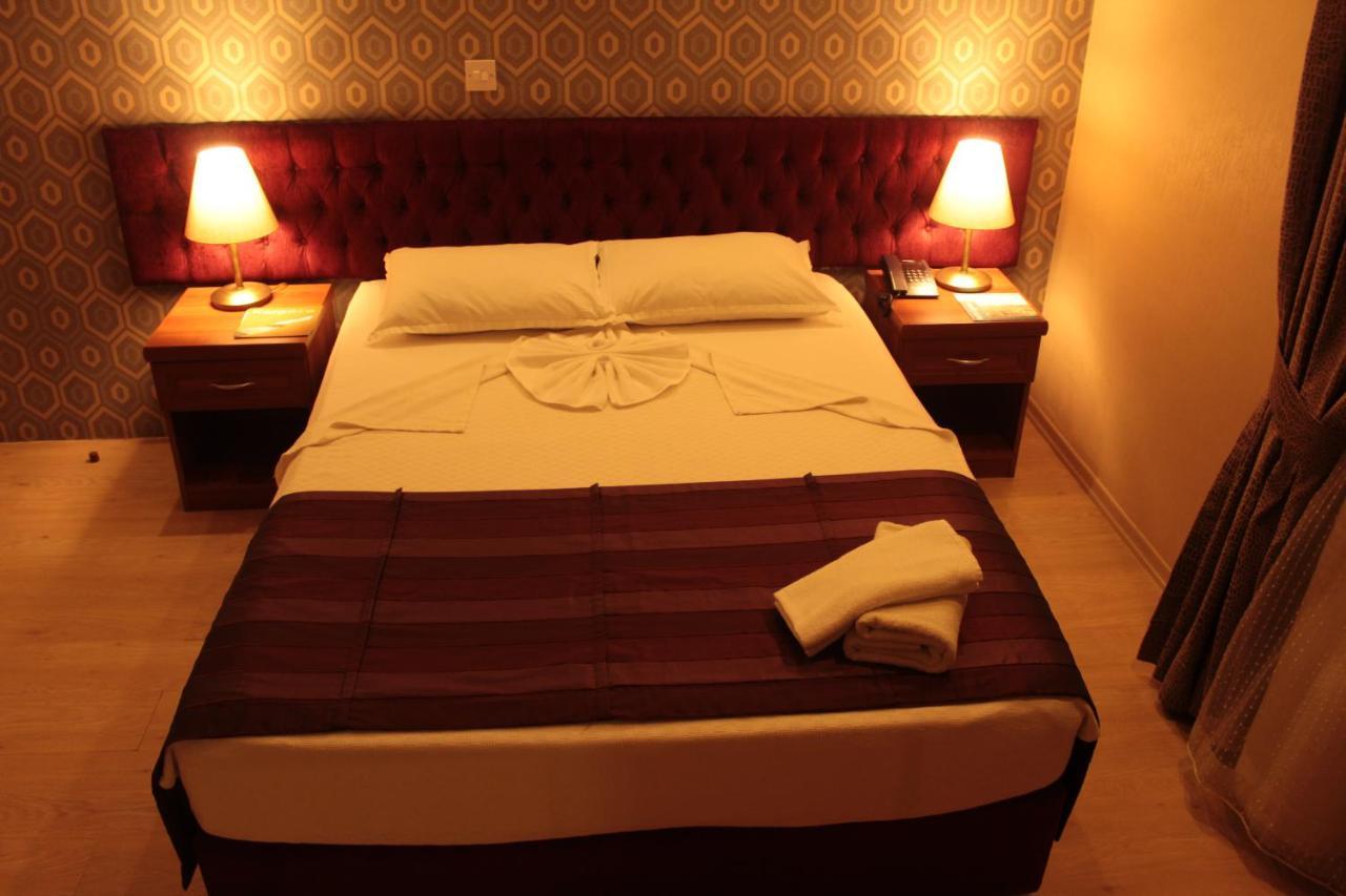 קיירניה Life Hotel מראה חיצוני תמונה